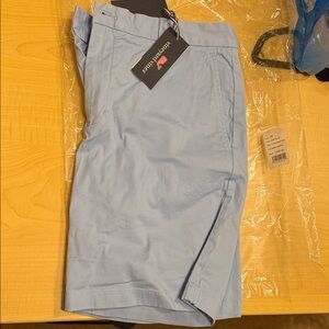 Vineyard Vines Men's Breaker Shorts NWT Size 36 9”
